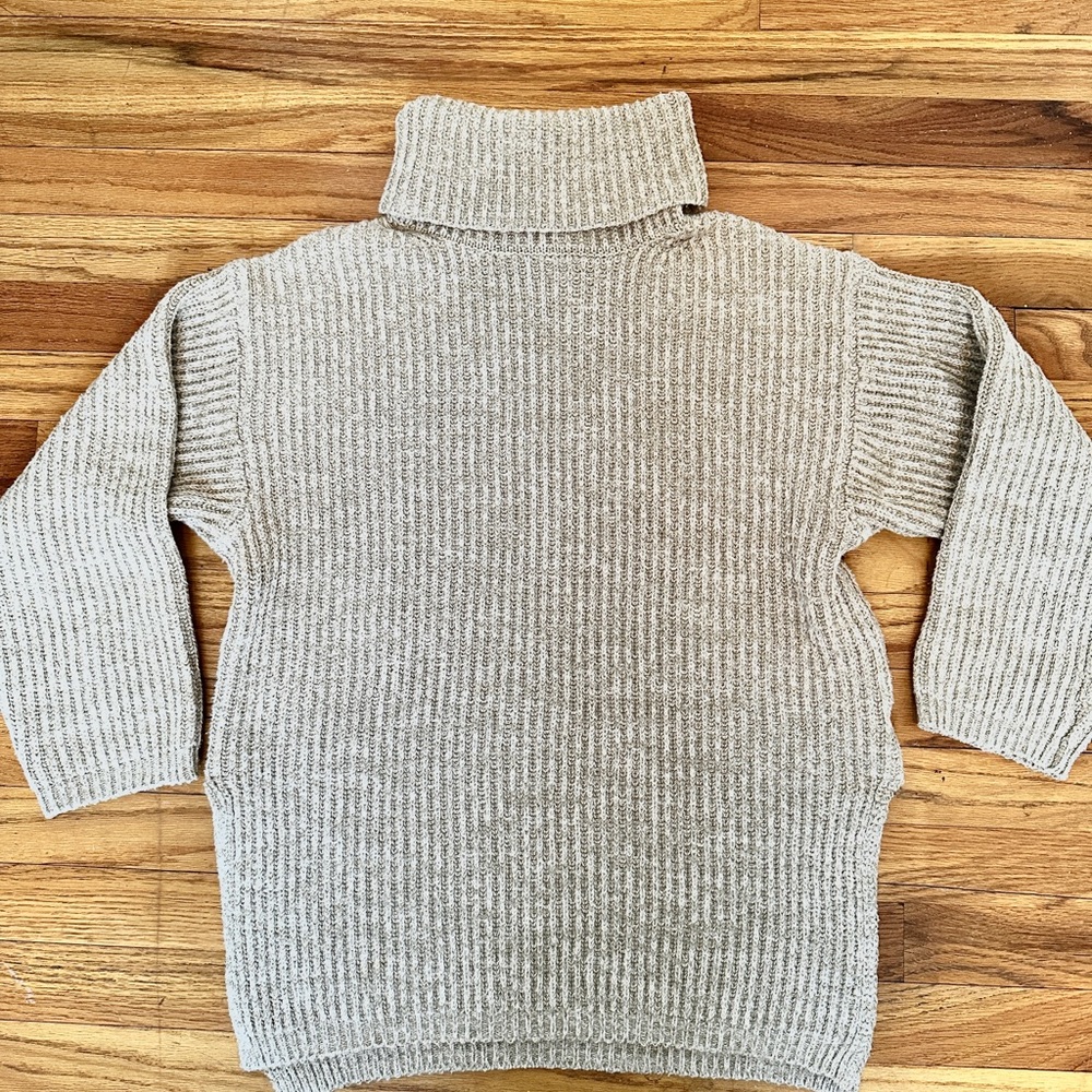 Urban Outfitters Cream Cozy Knit Chunky Oversized Turtleneck sweater